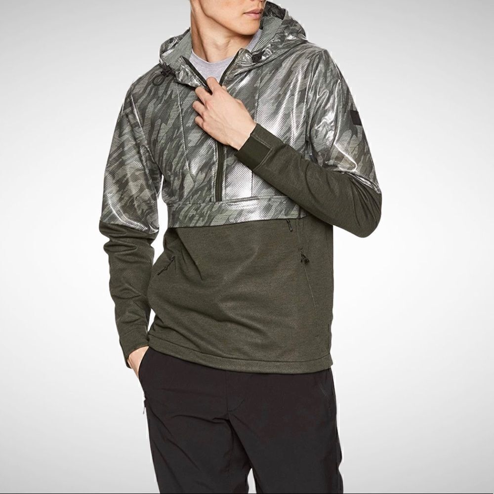 Under Armour Camo Hybrid Windbreaker Pullover Jacket